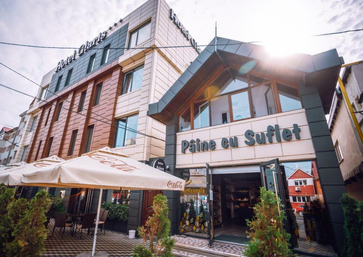 Hotel Glaris Tirgu Frumos Eksteriør bilde